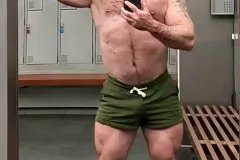 ian039